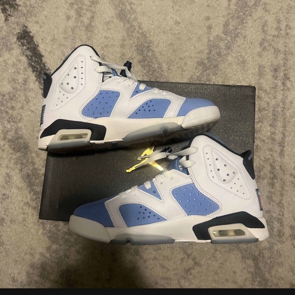 Jordan Other - UNC Jordan 6s